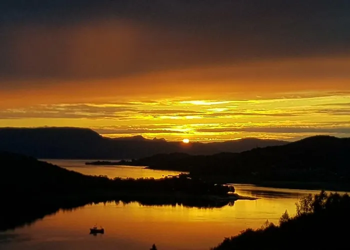 Malangen Tatil Evi *